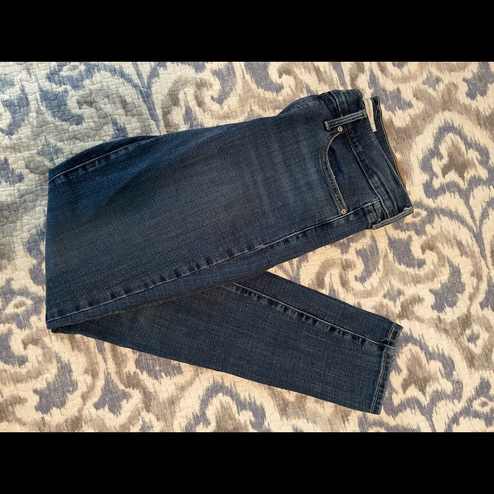Levi 311 Shaping Jeans - Size 29